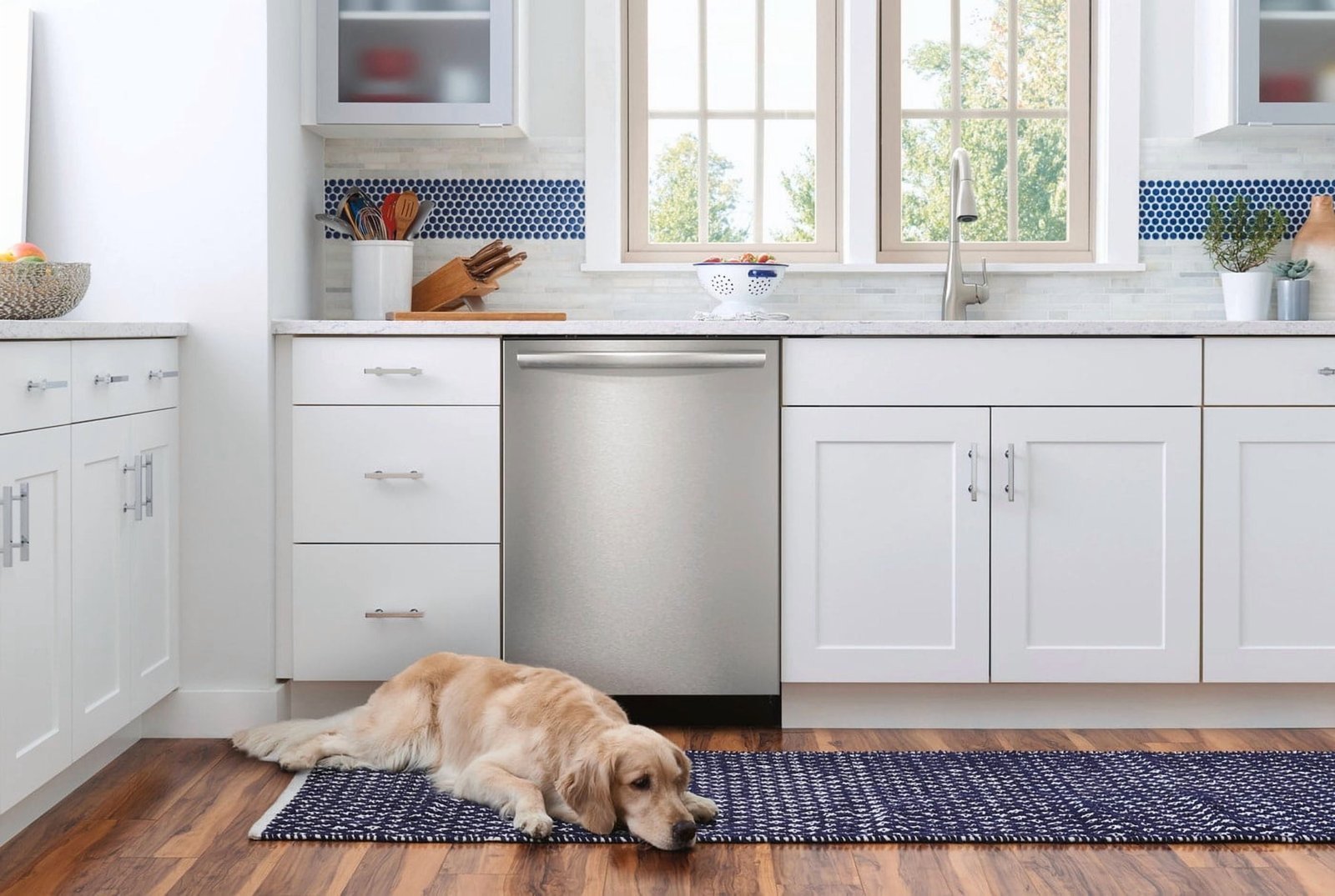 Frigidaire Gallery 24" Dishwasher with CleanBoost, Stainless Steel