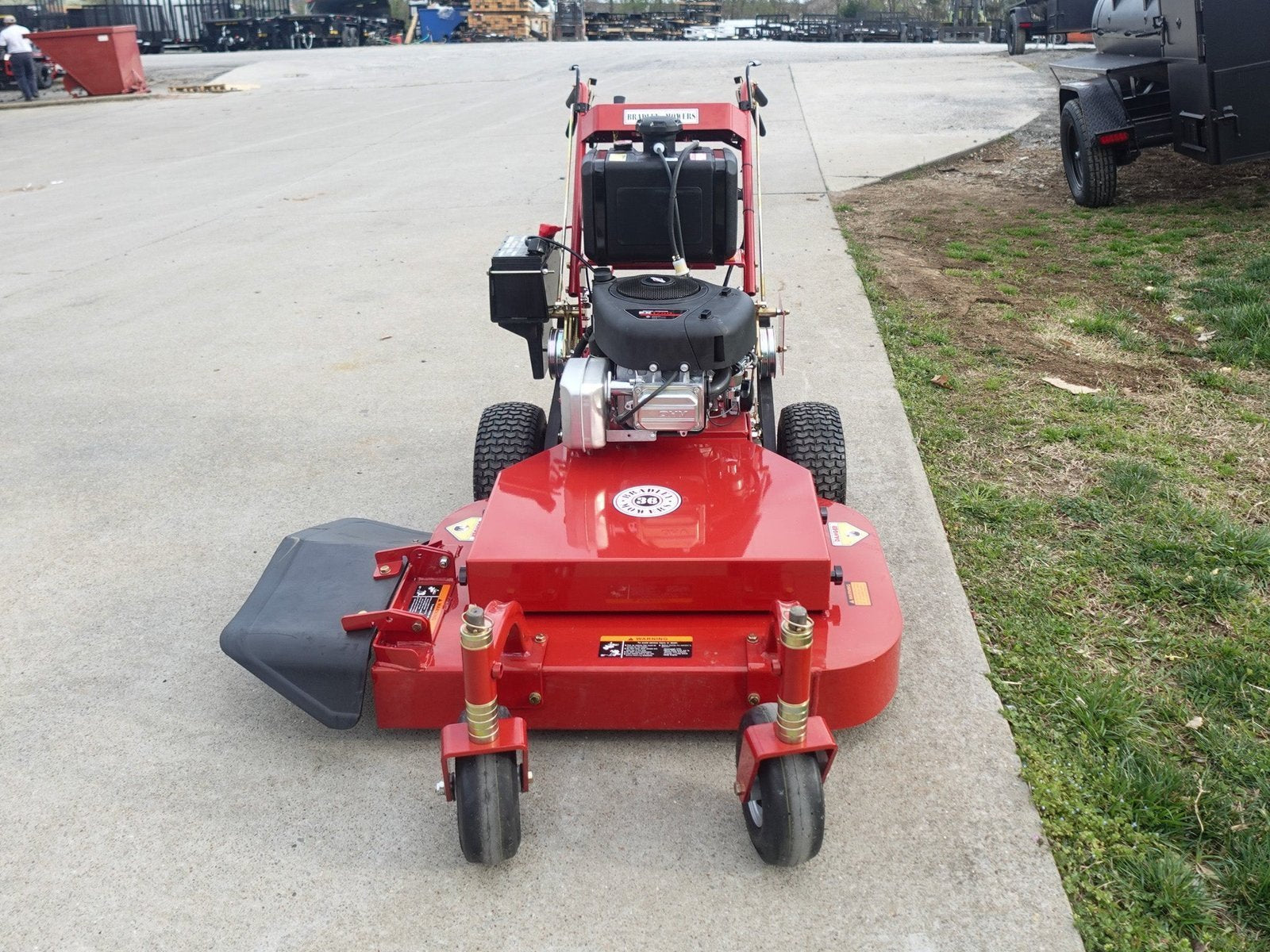 Bradley 36BDE-BS17 36" Belt Drive E-Clutch Walk Behind Mower 17.5HP Briggs