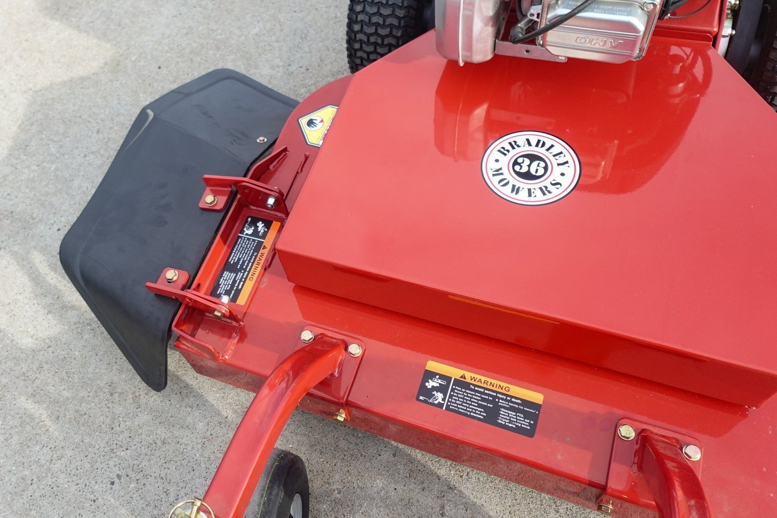 Bradley 36BDE-BS17 36" Belt Drive E-Clutch Walk Behind Mower 17.5HP Briggs