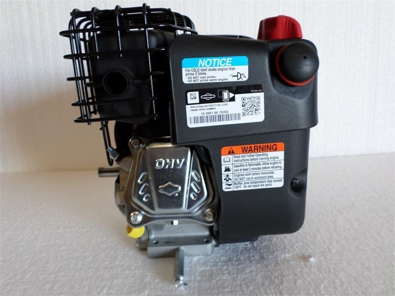 Briggs & Stratton Horizontal Snow Engine 7.5 TP 3/4" X 2-27/64" # 10D132-0115