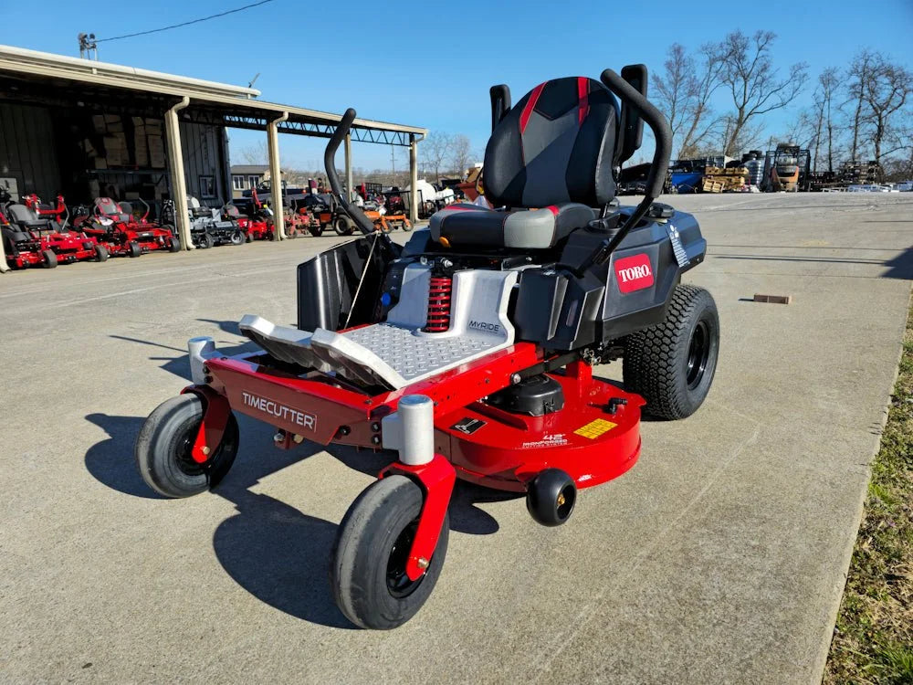 Toro 75747 42" TimeCutter MyRide Zero Turn Mower 22HP Kohlers.