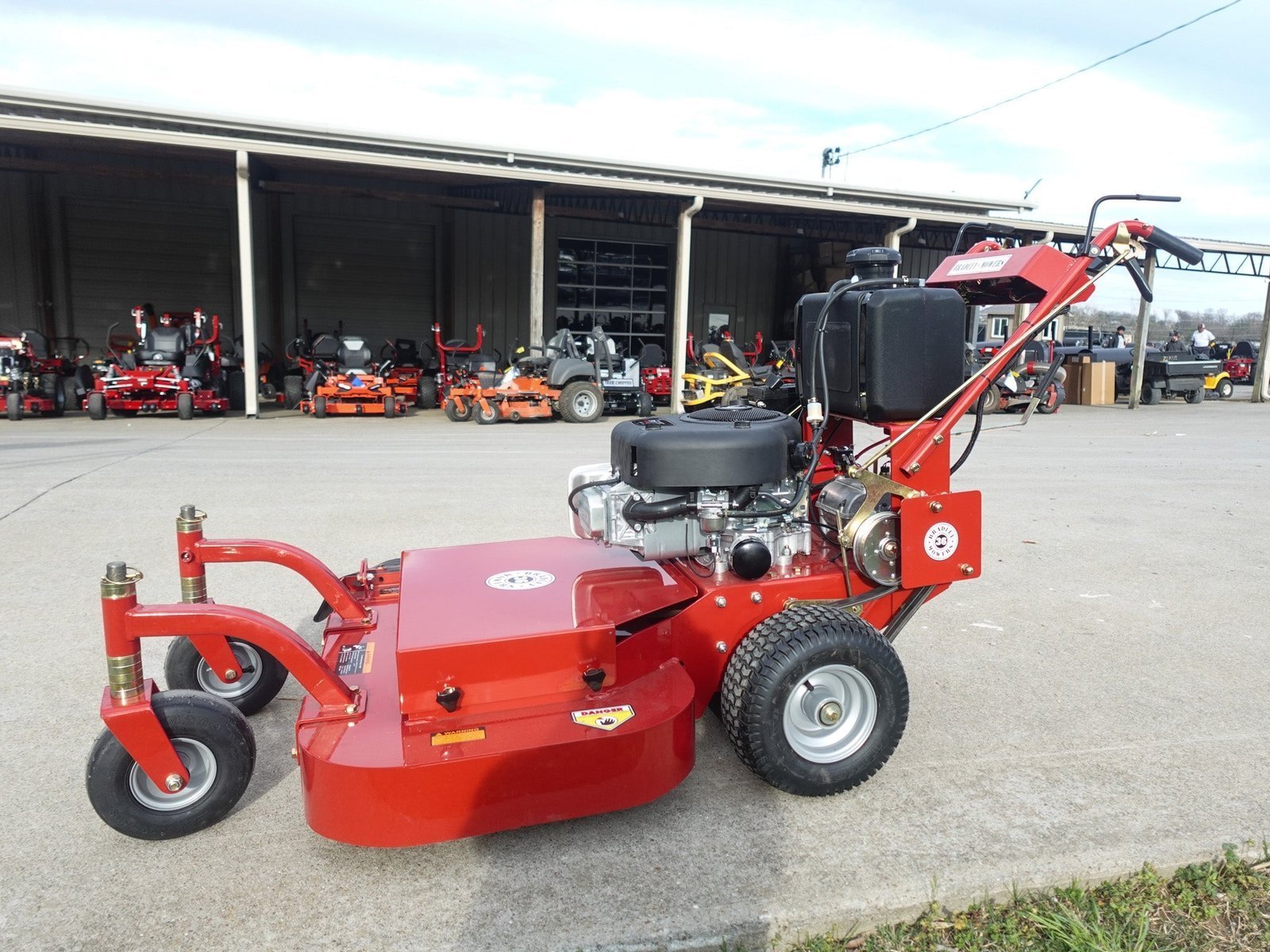 Bradley 36BDE-BS17 36" Belt Drive E-Clutch Walk Behind Mower 17.5HP Briggs