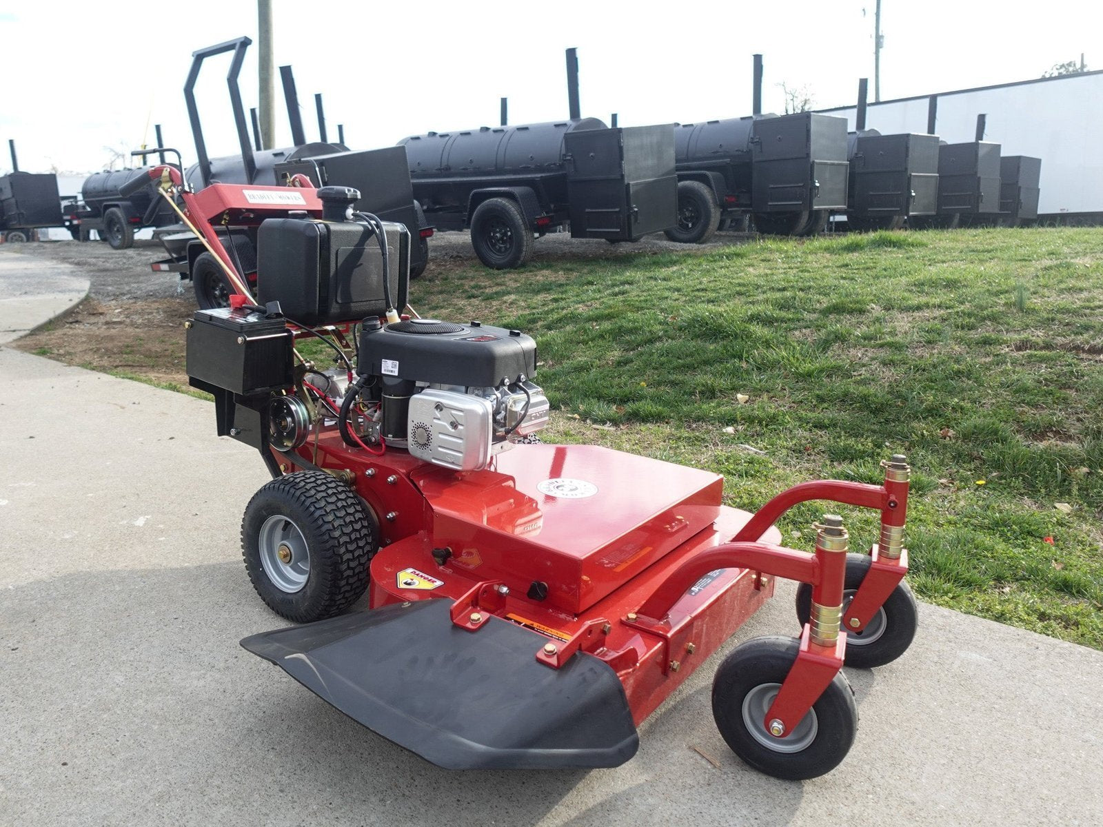 Bradley 36BDE-BS17 36" Belt Drive E-Clutch Walk Behind Mower 17.5HP Briggs